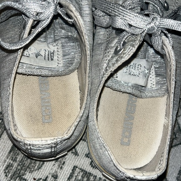 Converse Chuck Taylor silver glitter all star low size 7 - Picture 5 of 9